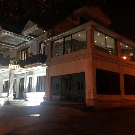 Grand Gmp Hotell Tbilisi Eksteriør bilde