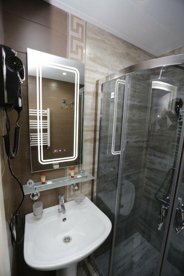 Grand Gmp Hotell Tbilisi Eksteriør bilde